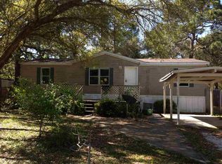 39 Wakulla Cir, Panacea, FL 32346