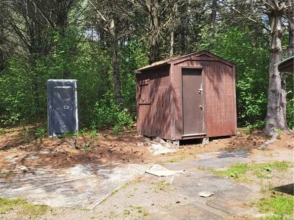 W9284 Oak Ridge Road, Black River Falls, WI 54615