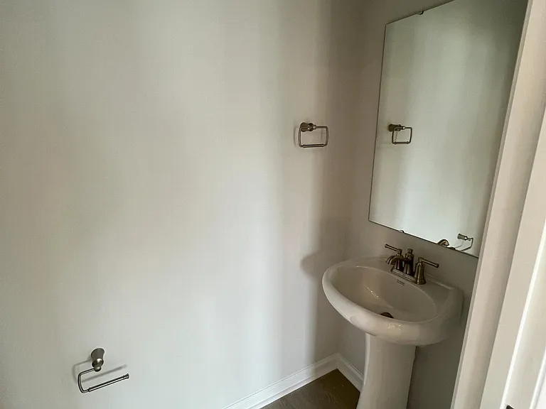 7254 Morris Acres Rd — Photo 10
