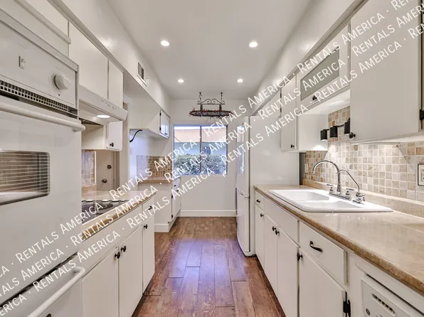 1107 W Osborn Rd Unit 206, Phoenix, AZ 85013