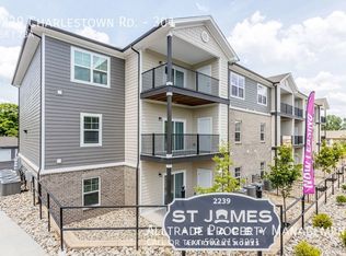2239 Charlestown Rd #301, New Albany, IN 47150