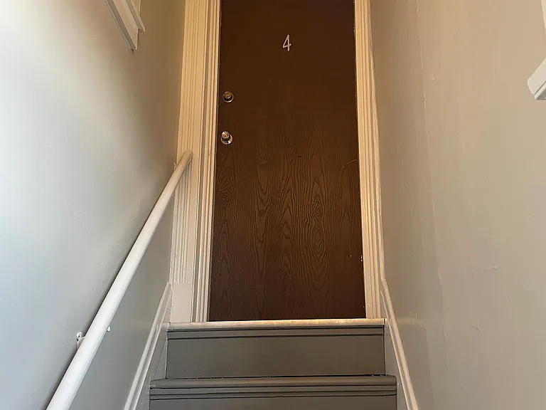 416 Greenup St #4 — Photo 8