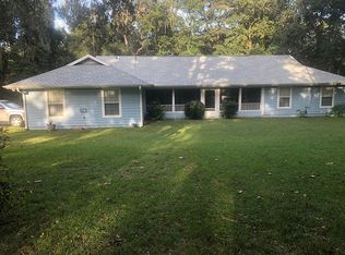 11 Lake Wood Cir, Ocala, FL 34482