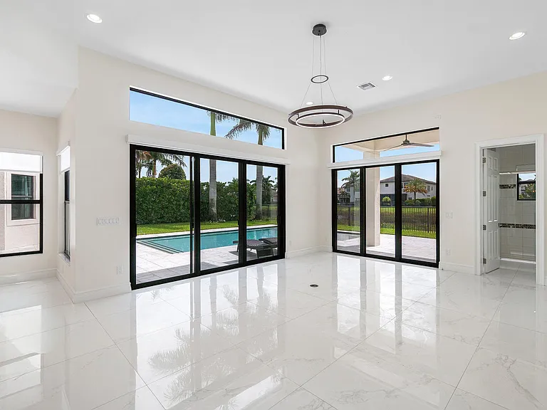 17352 Rosella Rd — Photo 15