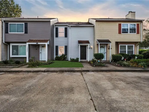 1319 River Birch Run S, Chesapeake, VA 23320