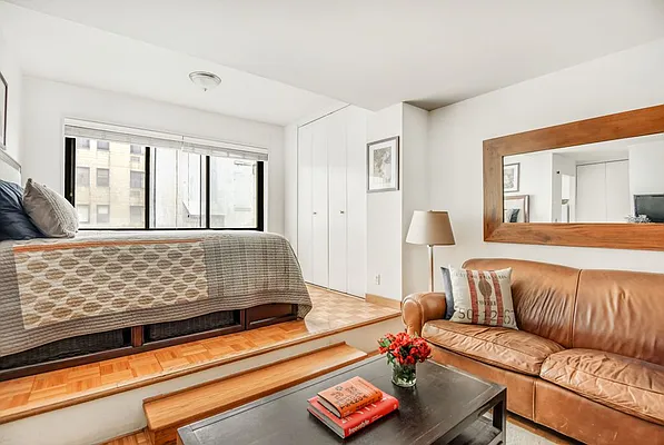 Sold by Compass | media 19