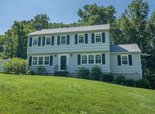 342 Old Silo Rd, Orange, CT 06477