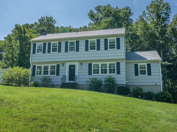 342 Old Silo Road, Orange, CT 06477