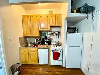 Rented by ESM Brokerage