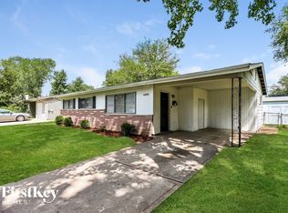 1495 Mullanphy Rd, Florissant, MO 63031