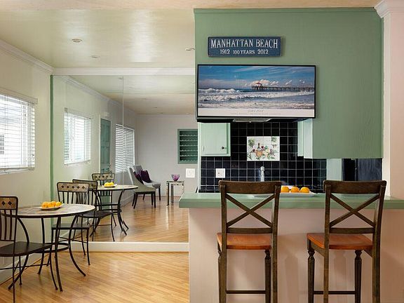 nook and kitchen