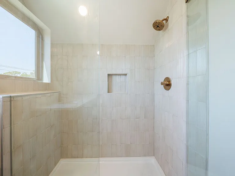 6315 Del Monte Rd #A — Photo 29