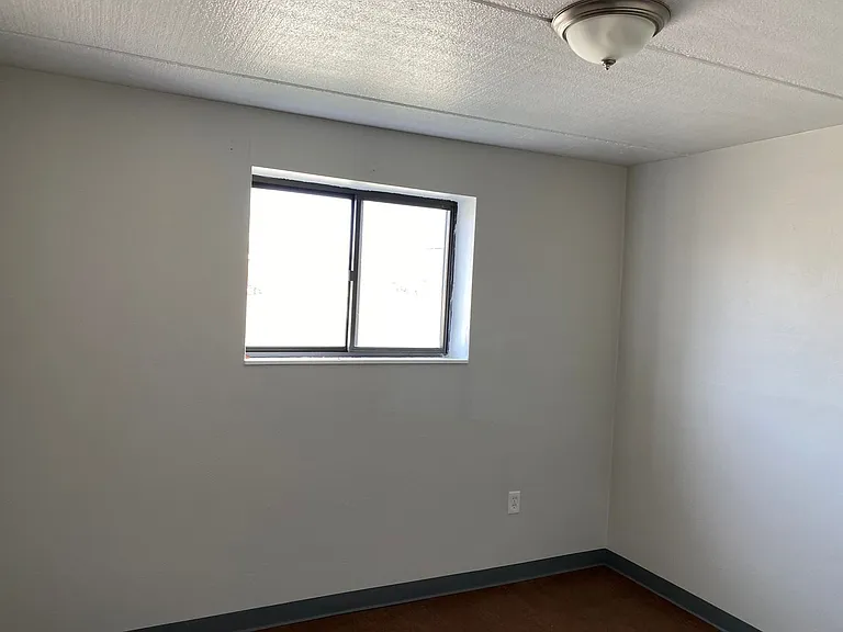 462 South Ave — Photo 4