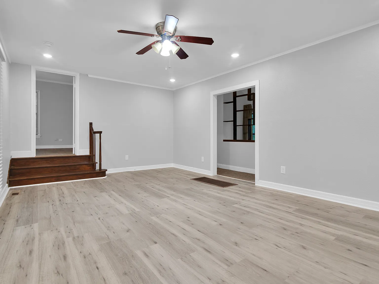 39 W Parnell St - 1 — Photo 3