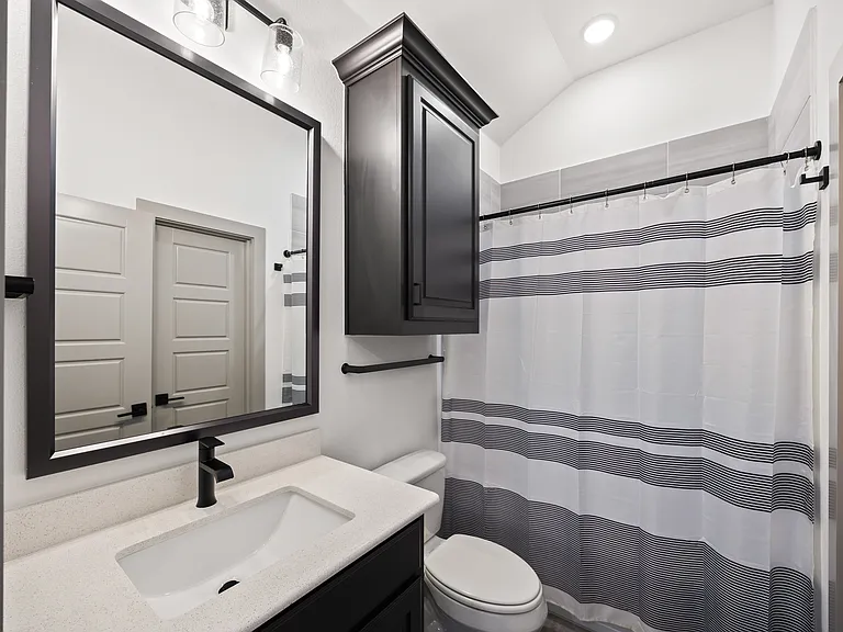 12189 Diamond Creek Dr — Photo 27