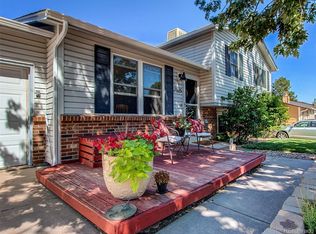 2525 S Cimarron St, Aurora, CO 80014