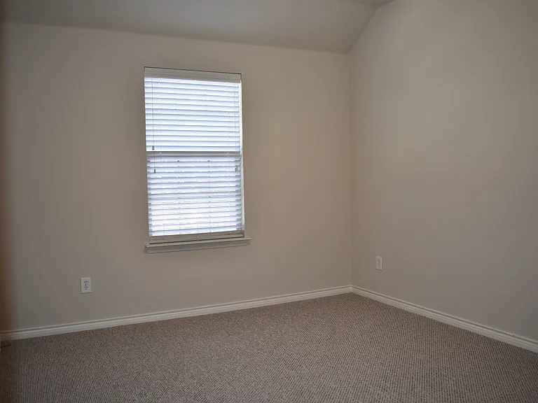 4916 Stray Creek Ln — Photo 30