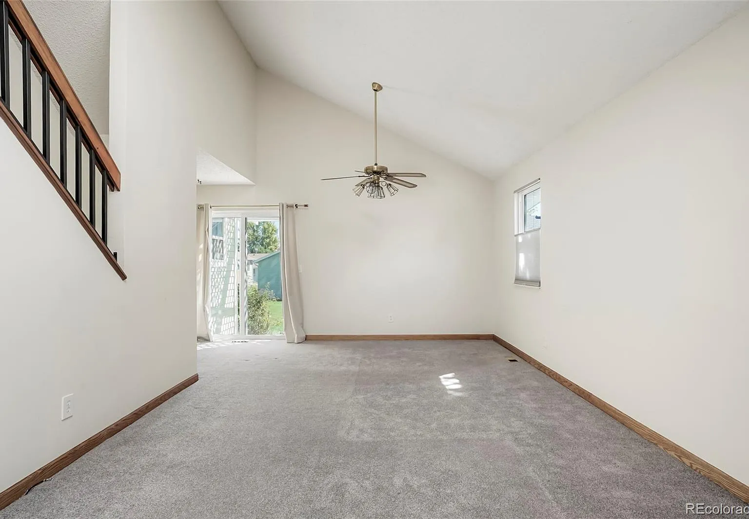 3 bed, 2.5 bath, 1344 sqft, $2,500 — Photo 4