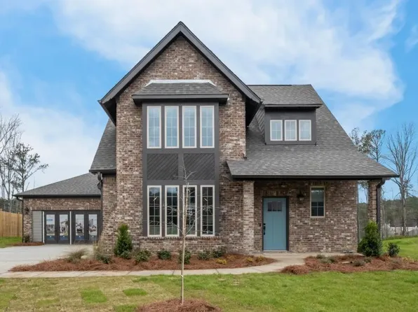 5076 Simms Rdg, Pelham, AL 35124