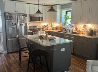 21682 Potawatami Ln, Cassopolis, MI 49031