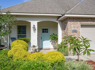 17566 Waterloo Dr, Baton Rouge, LA 70817
