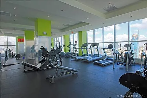 Studio, 620 sqft, $2,250 — Photo 4
