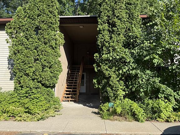2nd image of 4501 F 41 APT 17
