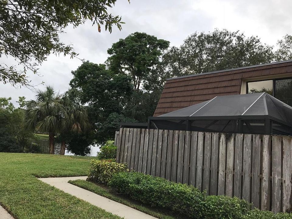 2nd image of 303 3rd Ln