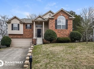 1209 Firefly Rd, Hermitage, TN 37076