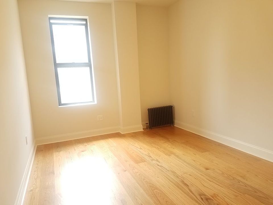 2nd image of 509 Cathedral Pkwy #1SL