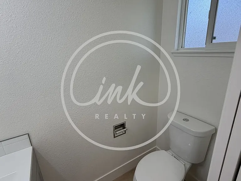 1351 El Dorado Dr #D — Photo 7