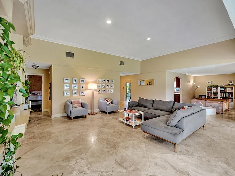 3501 Keyser Ave #59 — Photo 13