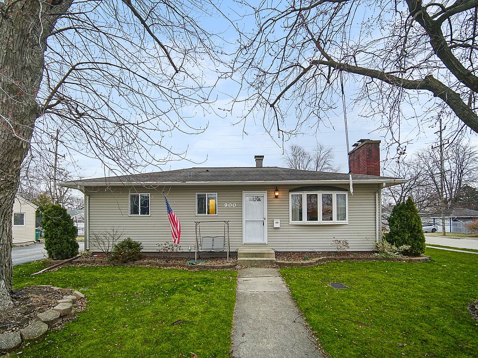 1st image of 900 Krings Ln