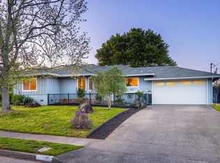 1452 Buchanan St, Novato, CA