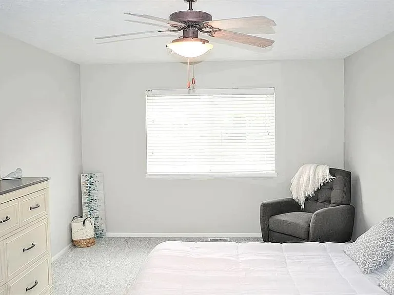 8900 Sicily Ln — Photo 18