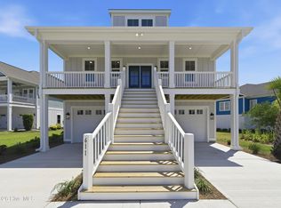 611 Moss Lake Ln, Holly Ridge, NC 28445