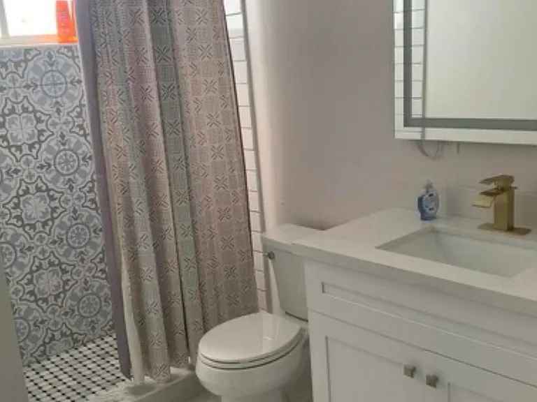 1860 NW 24th Ave #301 — Photo 6
