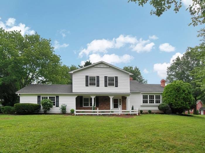 19 Fieldston Rd