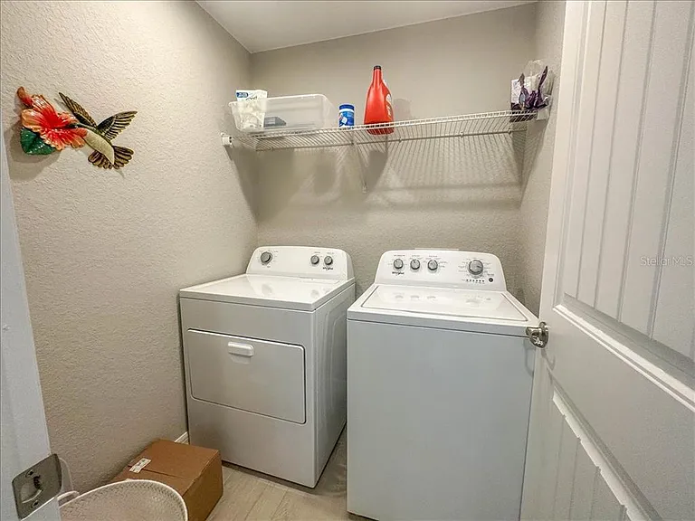 11707 Willmington Blvd — Photo 33