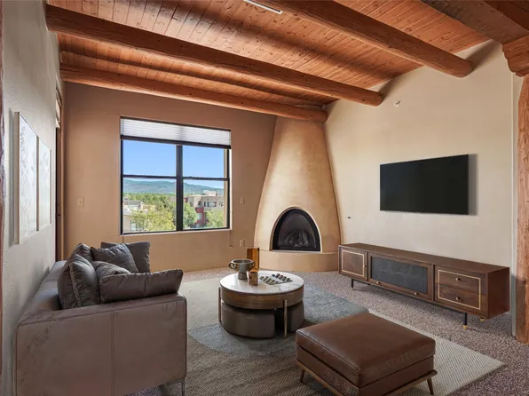 1405 Vegas Verdes Dr #322, Santa Fe, NM 87507