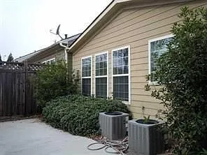 3 bed, 3.0 bath, 2265 sqft, $2,500 — Photo 4