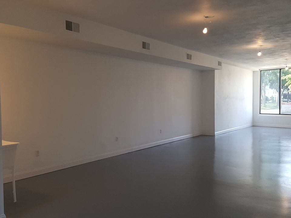 2nd image of 2856 W Sylvania Ave