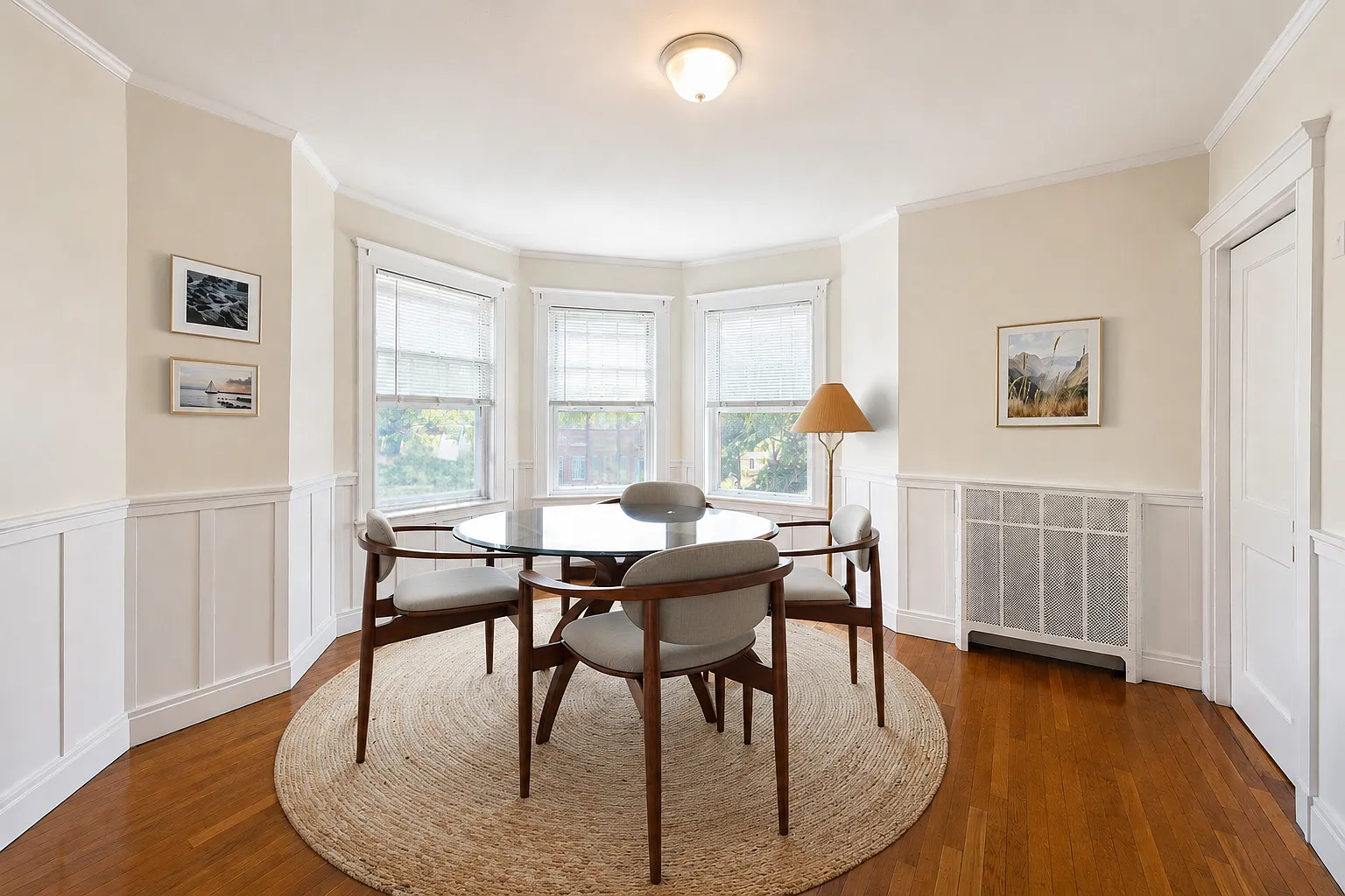 1 bed, 700 sqft, $3,100 — Photo 2