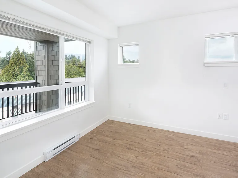 2151 Front St #220 — Photo 9