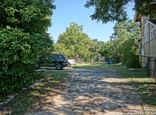 607 E Locust St, San Antonio, TX 78212