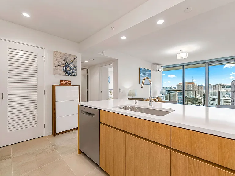 1388 Kapiolani Blvd #3001 — Photo 7