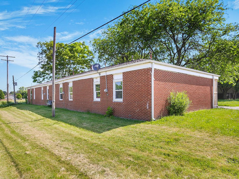 1315 Harmon Dr Rantoul, IL, 61866 Apartments for Rent Zillow