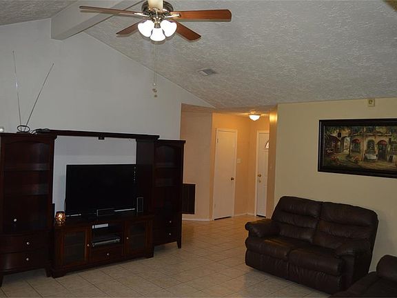 5th image of 12106 E Marsham Cir