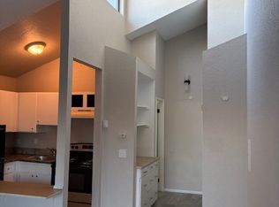 4526 S Henderson St APT 303, Seattle, WA 98118