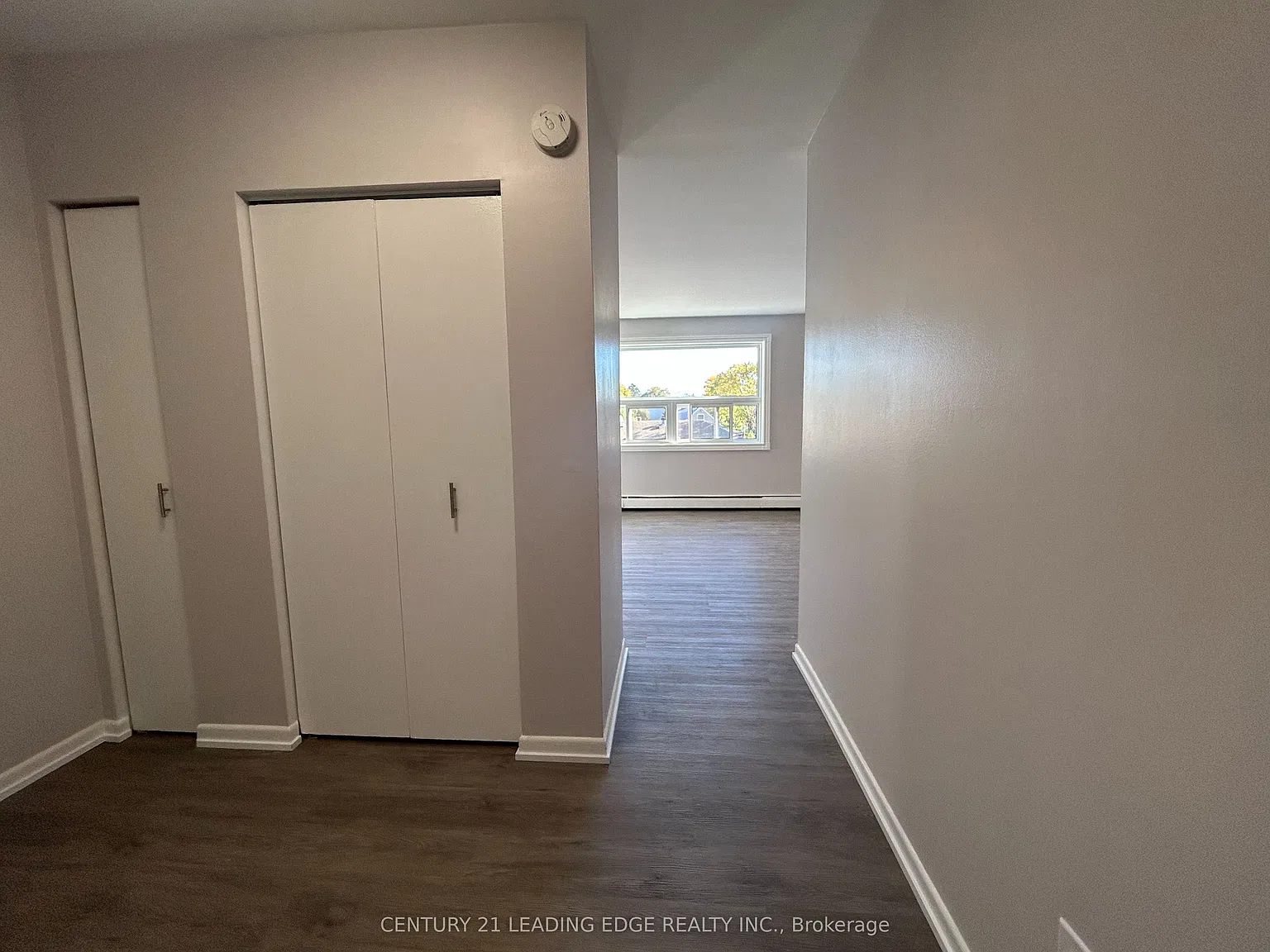1 bed, $2,000 — Photo 3